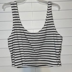 crop top/tank top